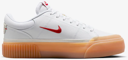 Shop (W) Nike Court Legacy 凌駕運動鞋 FV5526-103