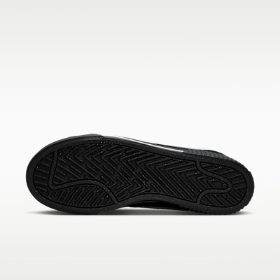 Order (W) Nike Court Legacy Lift Negro/Blanco IR1388-001