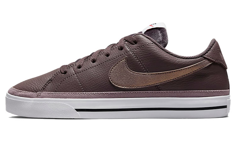 (W) Nike Court Legacy Low-Top Sneakers Brown