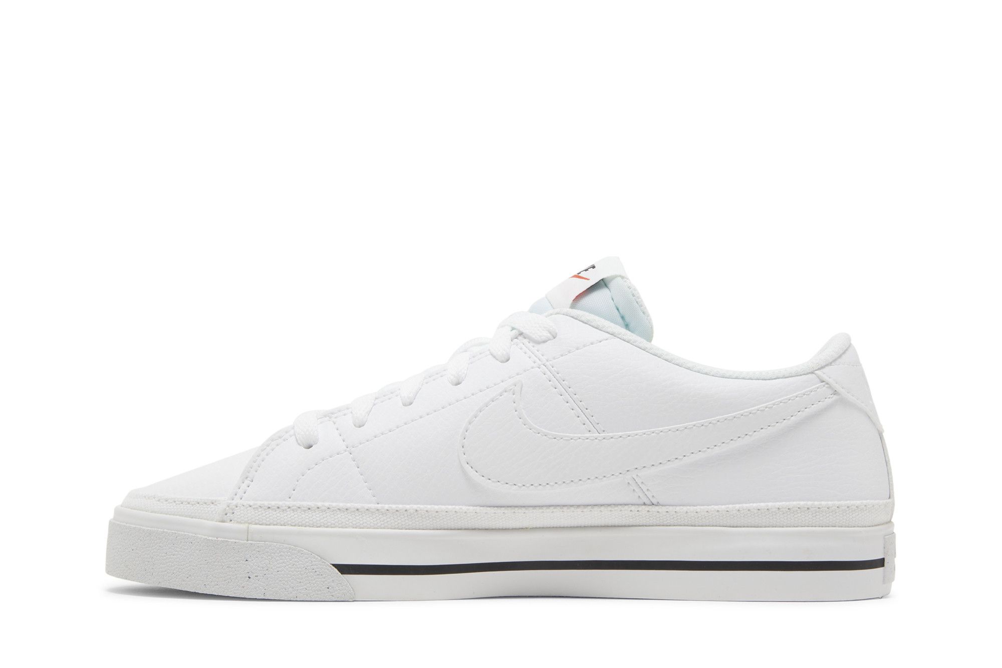 Shop （女款）Nike Court Legacy Next Nature '白黑' DH3161-101