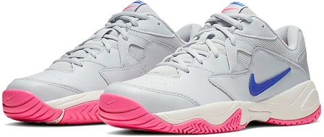 (W) Nike Court Lite 2 'Platinum Murni Biru Balap' AR8838-001 Lookbook (W) Nike Court Lite 2 'Platinum Murni Biru Balap' AR8838-001