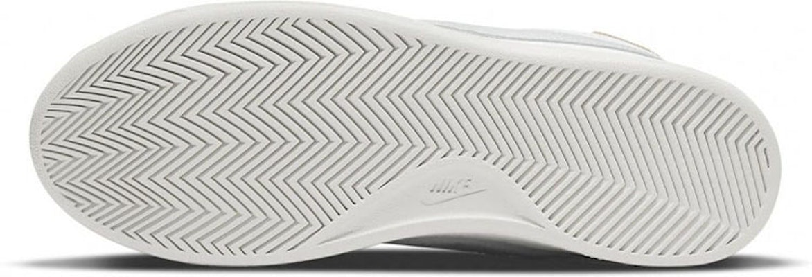 (W) Nike Court Royale 2 Mid-Top Kasut Putih/Perak CT1725-103 Shop (W) Nike Court Royale 2 Mid-Top Kasut Putih/Perak CT1725-103