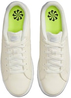 (W) 耐克 Court Royale 2 Next Nature ' Sail ' 白色 运动鞋 DQ4127-101 Shop (W) 耐克 Court Royale 2 Next Nature ' Sail ' 白色 运动鞋 DQ4127-101