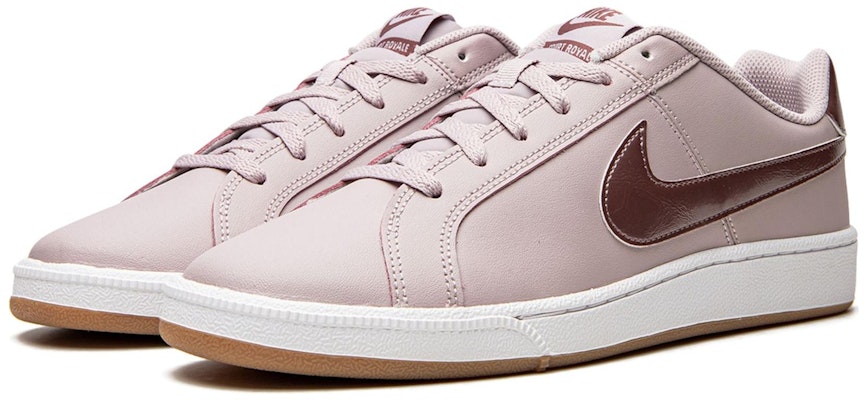(Women) Nike Court Royale 'Smokey Mauve' 749867-600 Lookbook (Women) Nike Court Royale 'Smokey Mauve' 749867-600