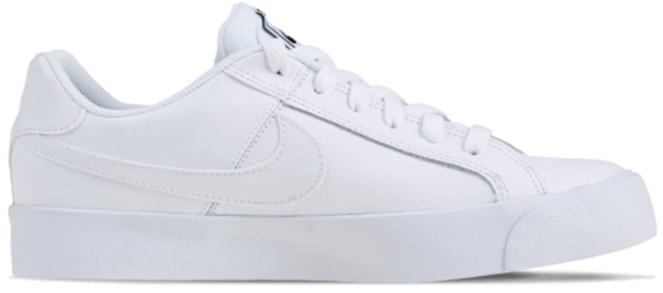 (Women) Nike Court Royale AC 'White' AO2810-102 Lookbook (Women) Nike Court Royale AC 'White' AO2810-102