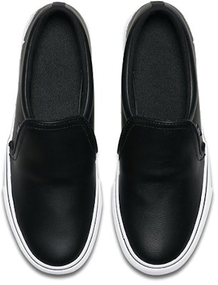 (W) Nike Court Royale AC Slip-On 'Hitam' CI0604-001 Lookbook (W) Nike Court Royale AC Slip-On 'Hitam' CI0604-001