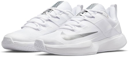 (W) Nike Court Vapor Lite 'Putih Perak Metalik' DC3431-133 Lookbook (W) Nike Court Vapor Lite 'Putih Perak Metalik' DC3431-133