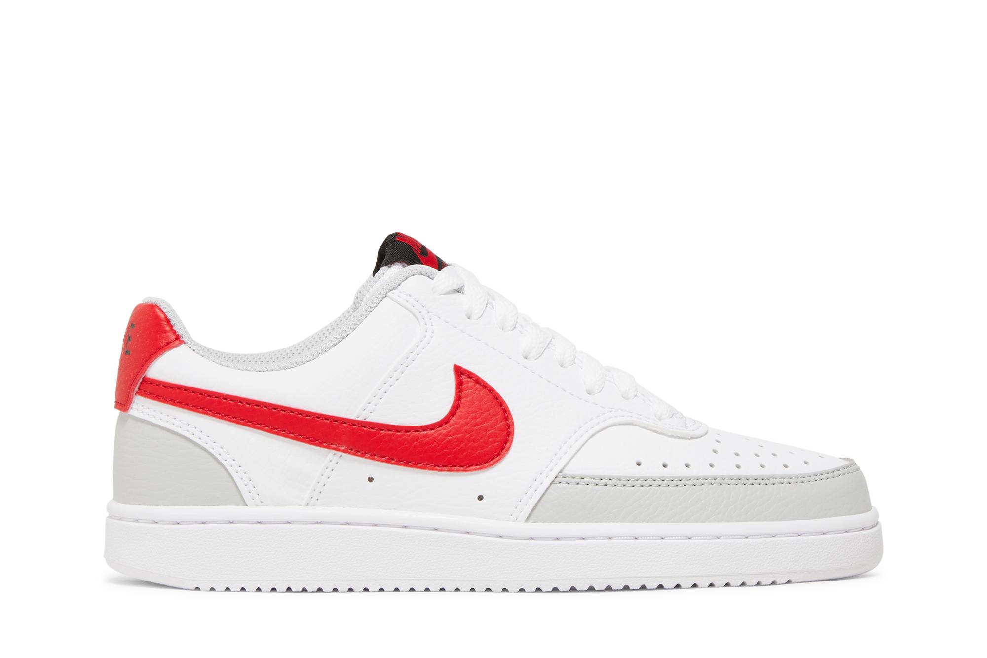 Buy (W) 耐克Court Vision Low “白色大学红” FD0284-100