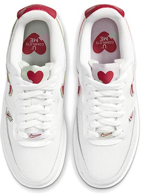 Nike Court Vision 1 雙鉤 鴛鴦 防滑輕便 低筒 板鞋 女款 白色 情人節限定款 Shop Nike Court Vision 1 雙鉤 鴛鴦 防滑輕便 低筒 板鞋 女款 白色 情人節限定款