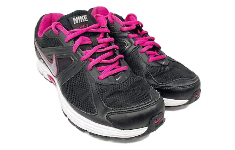 Order (W) Nike Dart 9 'Hitam Fireberry' 443863-018