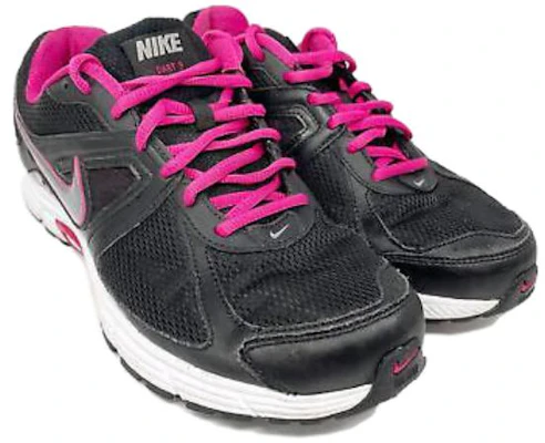 (W) Nike Dart 9 'Hitam Fireberry' 443863-018 Order (W) Nike Dart 9 'Hitam Fireberry' 443863-018