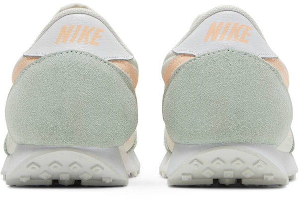(W) Nike Daybreak 'Verde Suave y Tinte Carmesí' CK2351-107 Details for (W) Nike Daybreak 'Verde Suave y Tinte Carmesí' CK2351-107