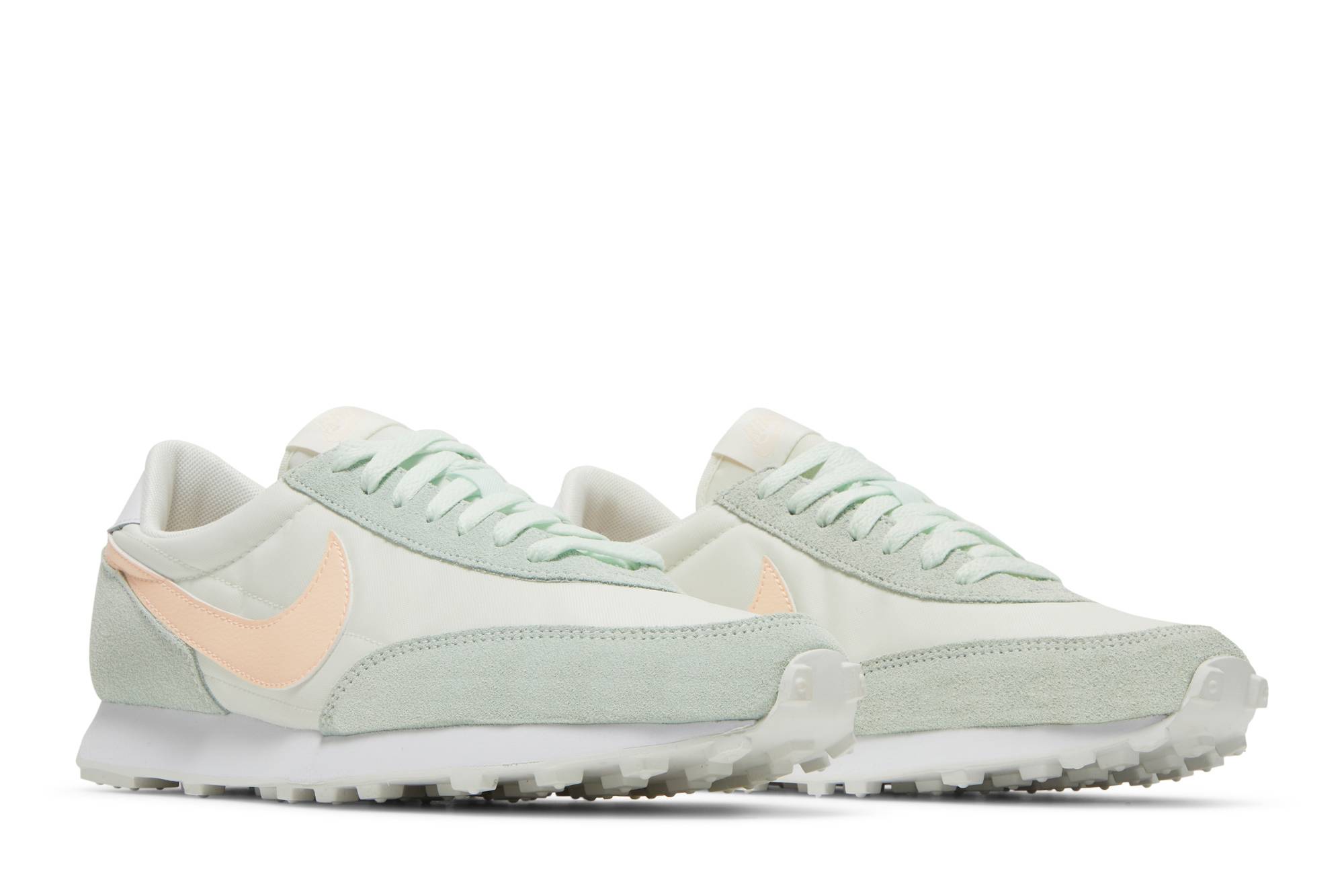 Cheap (W) Nike Daybreak 'Verde Suave y Tinte Carmesí' CK2351-107