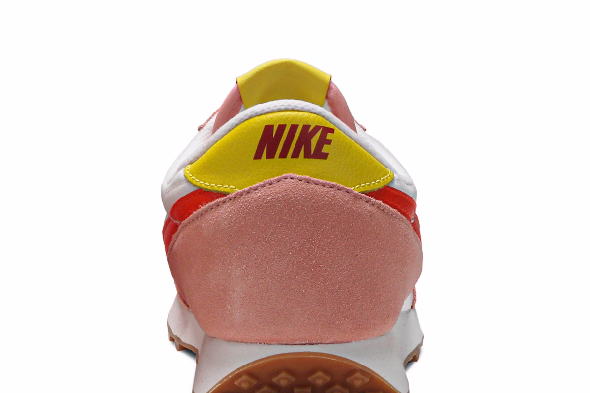 (Women) Nike Daybreak 'Coral Stardust'