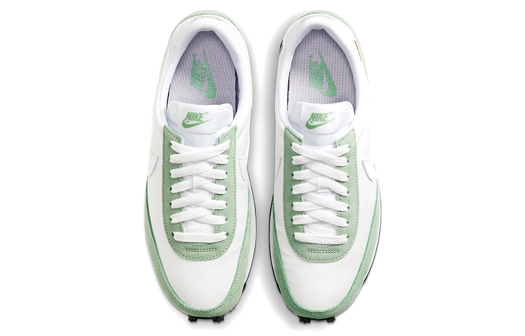 Shop 耐吉 Daybreak 耐磨防滑 華夫跑步鞋 女款 白綠