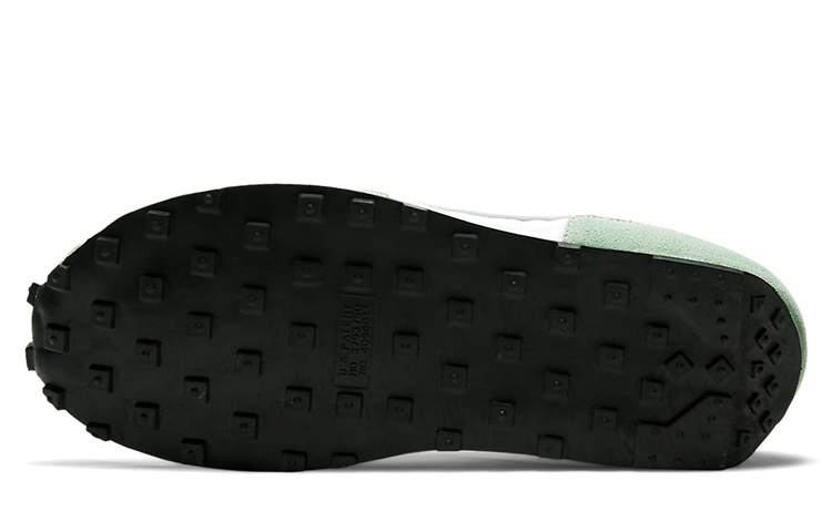 Details for 耐吉 Daybreak 耐磨防滑 華夫跑步鞋 女款 白綠