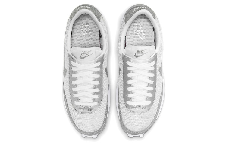 Shop (W) Nike Daybreak '金属银' DH4263-100