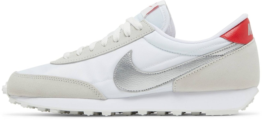 Nike daybreak metallic silver shop