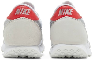 (W) Nike Daybreak 'Putih Summit Perak Metalik' CK2351-105 Details for (W) Nike Daybreak 'Putih Summit Perak Metalik' CK2351-105