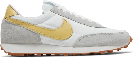 (Women) Nike Daybreak 'Summit White Saturn Gold' CK2351-109 (Women) Nike Daybreak 'Summit White Saturn Gold' CK2351-109