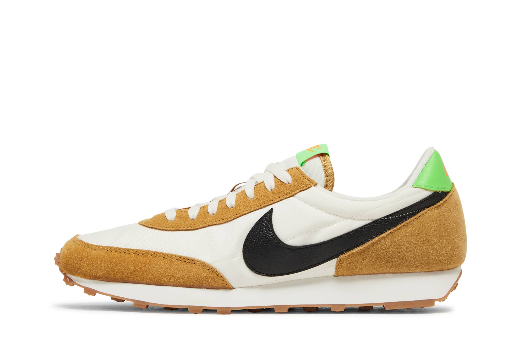 Lookbook (W) ナイキ デイブレイク ウィート CK2351-700