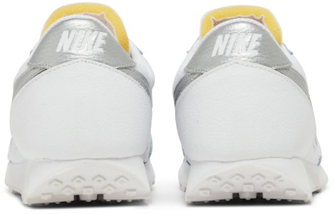 (W) Nike Daybreak 'Putih Perak Metalik' DC9213-100 Details for (W) Nike Daybreak 'Putih Perak Metalik' DC9213-100