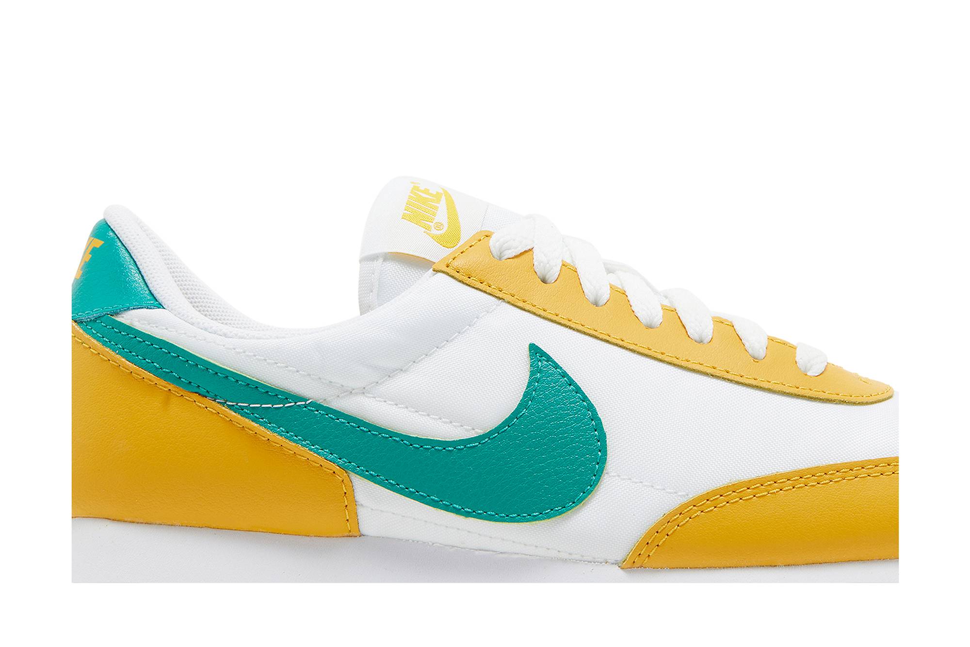 Order (W) 나이키 데이브레이크 '화이트 옐로우 오커' DX3313-100