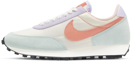 (Women) Nike Daybreak 'Sail Crimson Bliss White' DJ0413-161