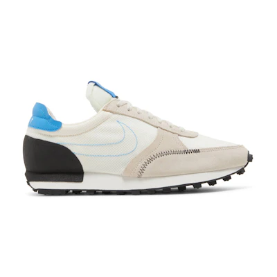 (W) Nike Daybreak Type 'Sail Photo Blue'