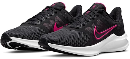 (W) Nike Downshifter 11 'Negro Fireberry' CW3413-004 Lookbook (W) Nike Downshifter 11 'Negro Fireberry' CW3413-004