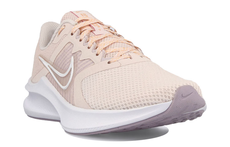 Lookbook (W) Nike Downshifter 11 Low-Top Orange/Weiß Sneakers CW3413-600