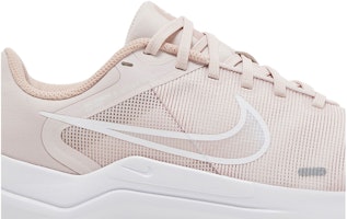 (W) Nike Downshifter 12 'Barely Rose Pink Oxford' - Merah Jambu Oxford lembut. DD9294-600 Order (W) Nike Downshifter 12 'Barely Rose Pink Oxford' - Merah Jambu Oxford lembut. DD9294-600