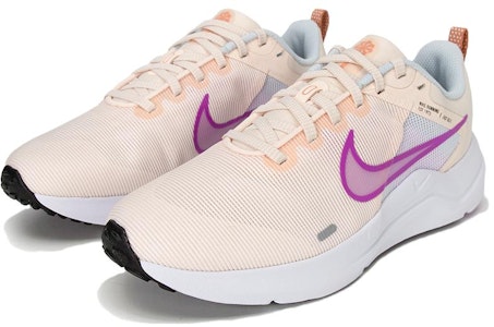 (女款)Nike Downshifter 12 'Guava Ice Rush Fuchsia' DD9294-800 Lookbook (女款)Nike Downshifter 12 'Guava Ice Rush Fuchsia' DD9294-800