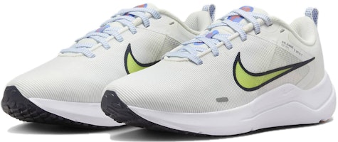 (W) Nike Downshifter 12 'Putih Summit Lime Blast' DD9294-104 Lookbook (W) Nike Downshifter 12 'Putih Summit Lime Blast' DD9294-104