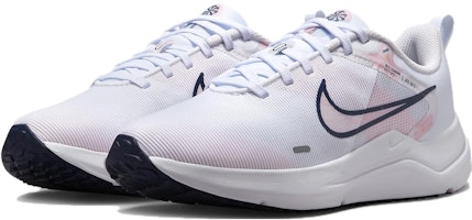 (W) ナイキ ダウンシフター12 プレミアム "水彩花柄" (Nike Daun Shifutā 12 Puremiamu "Suisai Hanagara") DX7885-100 Lookbook (W) ナイキ ダウンシフター12 プレミアム "水彩花柄" (Nike Daun Shifutā 12 Puremiamu "Suisai Hanagara") DX7885-100