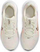 (W) Nike Downshifter 13 'Sail Washed Coral' Putih Coral Terang FD6476-107 Order (W) Nike Downshifter 13 'Sail Washed Coral' Putih Coral Terang FD6476-107