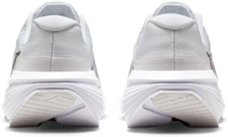 Details for (W) Nike Downshifter 14 Laufschuhe Weiß/Platin-Tint/Anthrazit/Schwarz IB1899-101