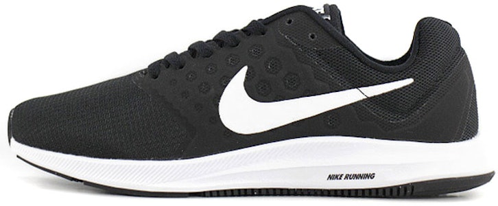 (W) 耐克 Downshifter 7 黑白跑鞋 852466-010 Buy (W) 耐克 Downshifter 7 黑白跑鞋 852466-010