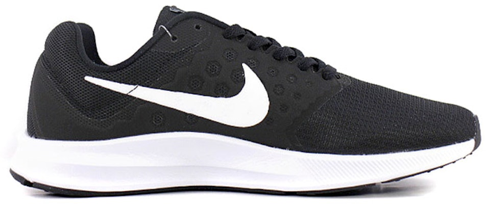 (W) Nike Downshifter 7 'Hitam Putih' Sneakers 852466-010 Order (W) Nike Downshifter 7 'Hitam Putih' Sneakers 852466-010