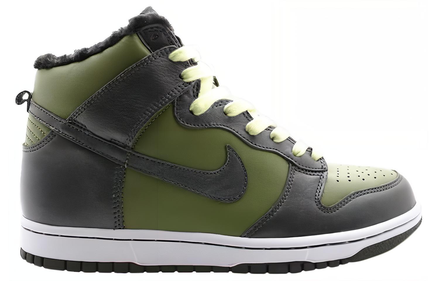 Order (W) Nike Dunk Hi 'Pilgrim/Army Gelap Putih' 309437-331