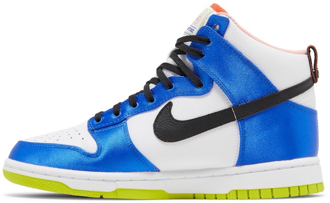 (Women) Nike Dunk High 'Blue Satin' DV2185-100 Lookbook (Women) Nike Dunk High 'Blue Satin' DV2185-100