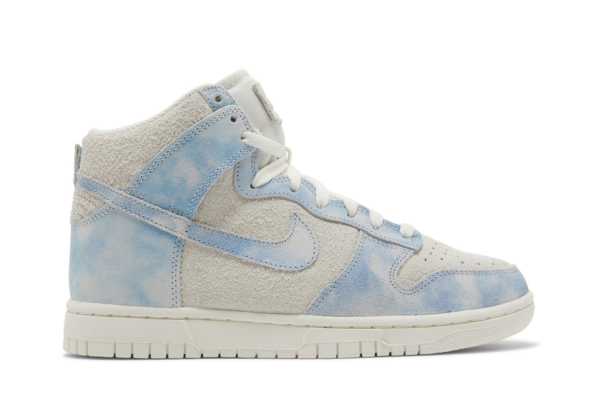Buy (W) 나이키 덩크 하이 '클라우드' (Nike Dunk High 'Clouds') FD0882-400