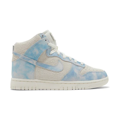 (W) Nike Dunk High 'Clouds'