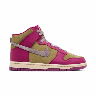 (W) Nike Dunk High 'Dynamic Berry'