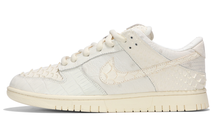 Buy (W) Nike Dunk High 'Jade Kirin' Hijau Jade DX3452-700-484859