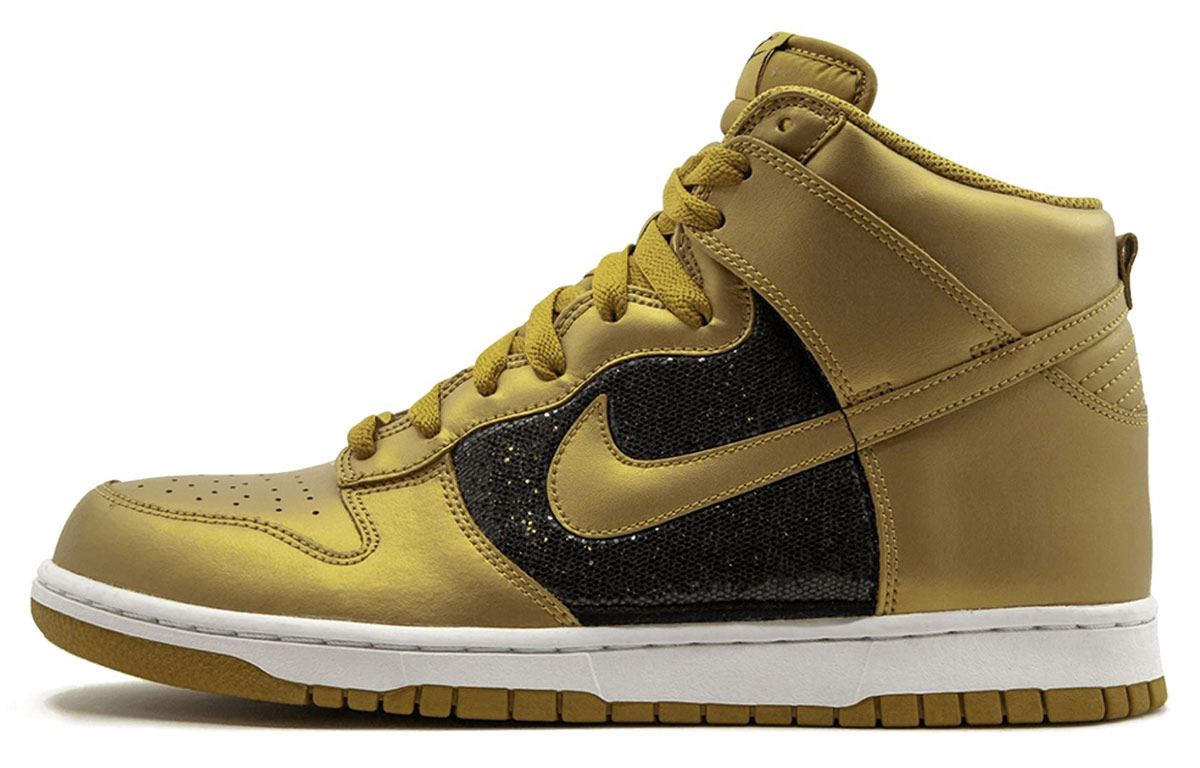 Buy （女性）Nike Dunk 高筒運動鞋「金屬金」325203-771