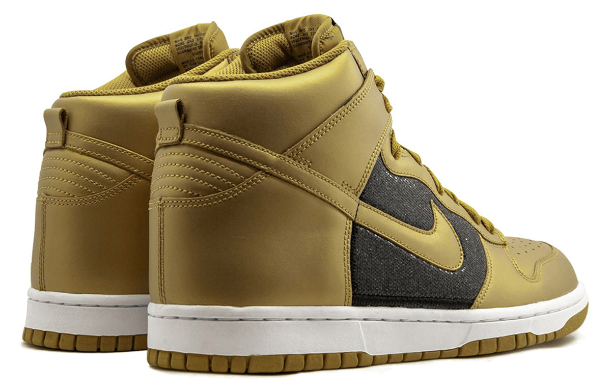 Purchase （女性）Nike Dunk 高筒運動鞋「金屬金」325203-771