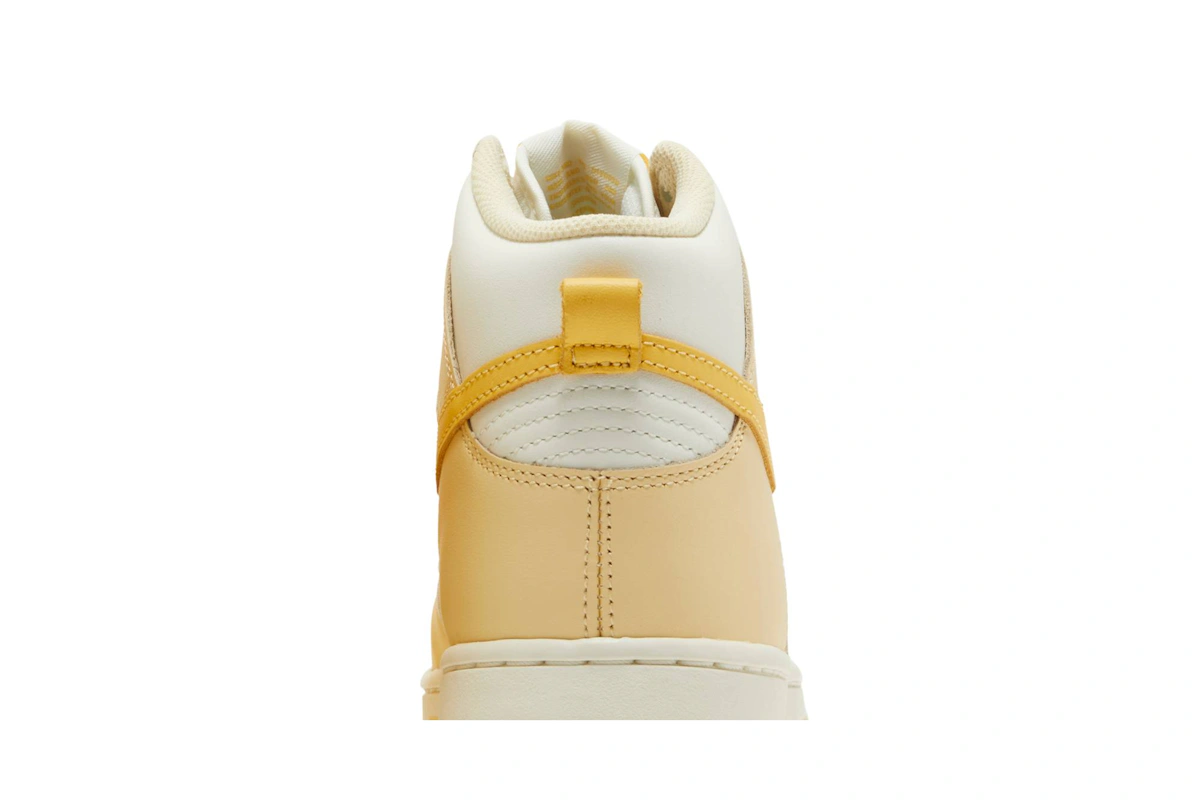 (Women) Nike Dunk High 'Pale Vanilla'
