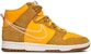 (W) 나이키 덩크 하이 SE '퍼스트 유즈 팩 - 유니버시티 골드' DH6758-700