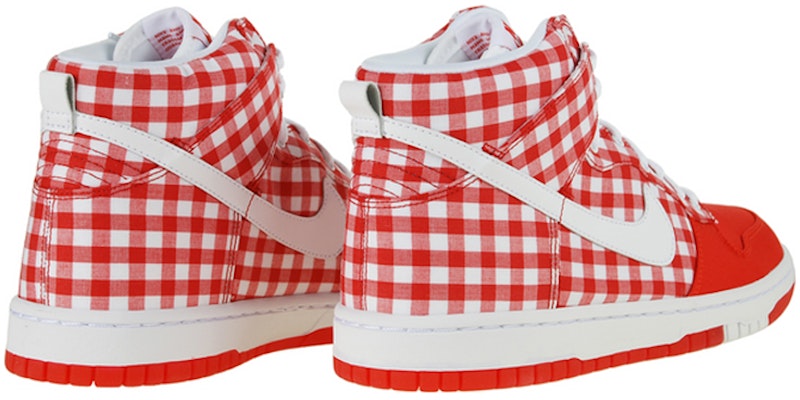 (W) Nike Dunk High Skinny 'Merah Kotak-kotak' 344142-611 Lookbook (W) Nike Dunk High Skinny 'Merah Kotak-kotak' 344142-611